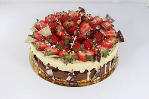 ROYAL GENOISE Vanilla Премикс за блатове и платки